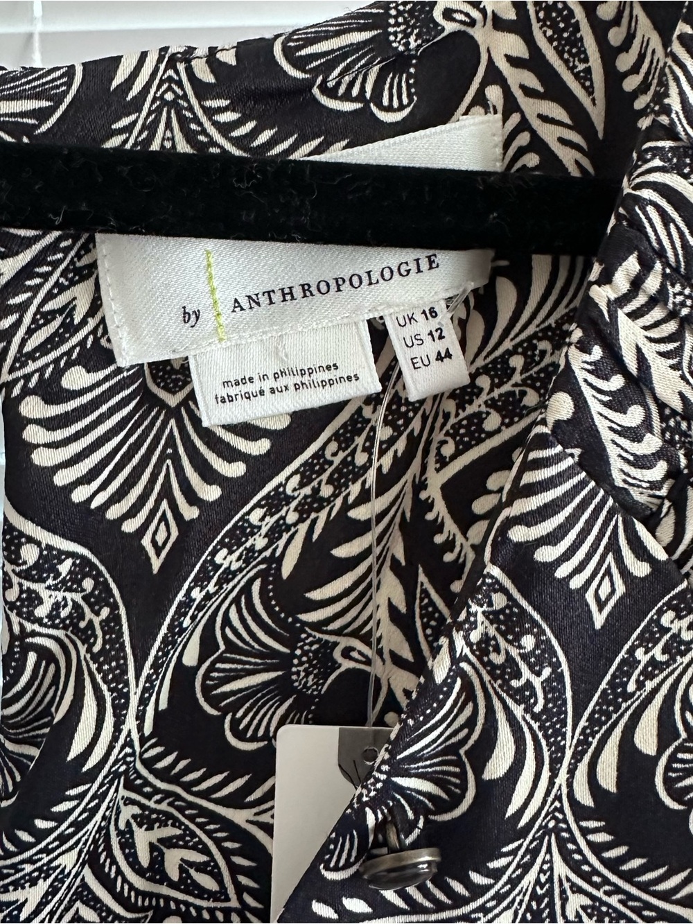 Anthropologie Black & White Paisley Print V-Neck Jumpsuit - Picture 4 of 10
